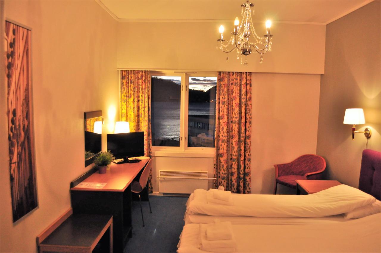Suldal Hotell Sand  Екстер'єр фото